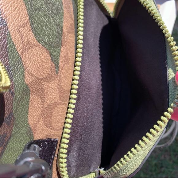 COACH Track Backpack In Signature Canvas Green Camo Print - Picture 7 of 17